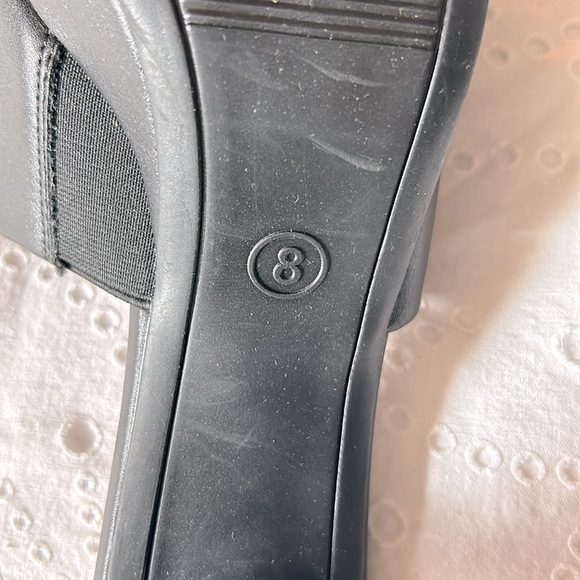 A new day high heel black shoes - Picture 7 of 7